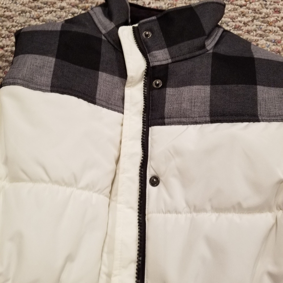 Eddie Bauer Vest - Picture 6 of 7